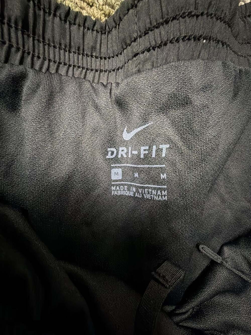 Nike Dri-Fit Running Shorts Women's Size Medium Black Purple Patterned - Picture 2 of 2